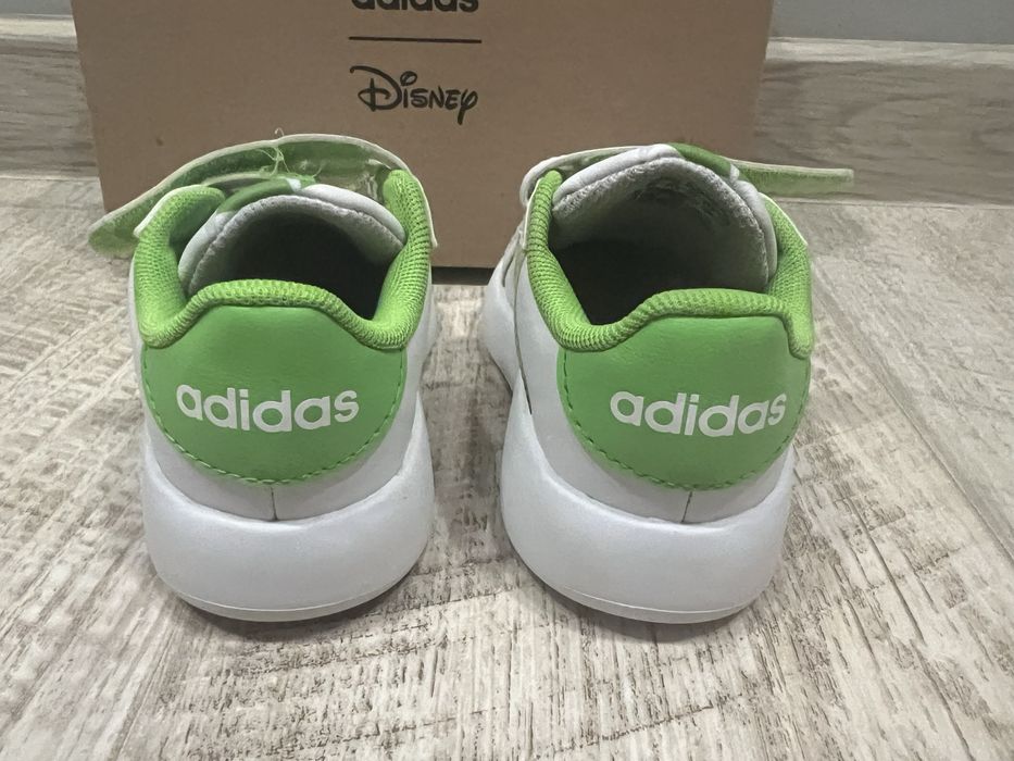 Детски Сандали  primigi/Детски маратонки Adidas tinkerbell номер 25