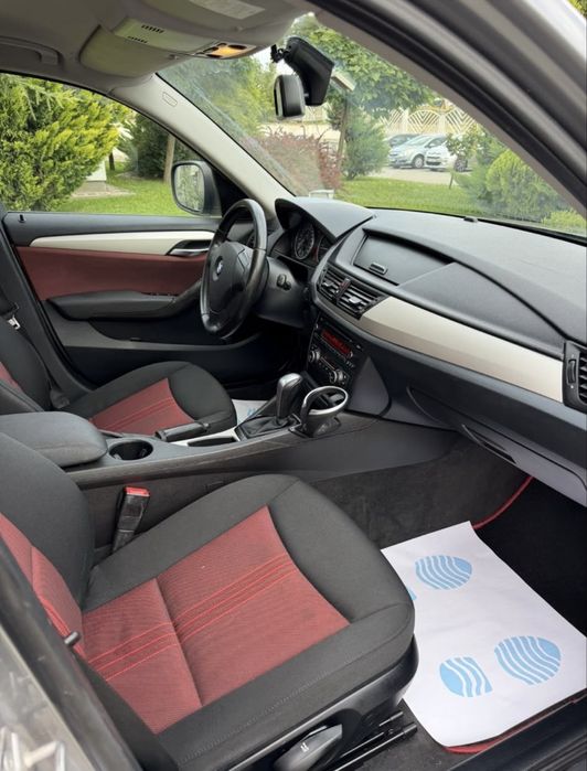 BMW X1 2011 — imagine 5
