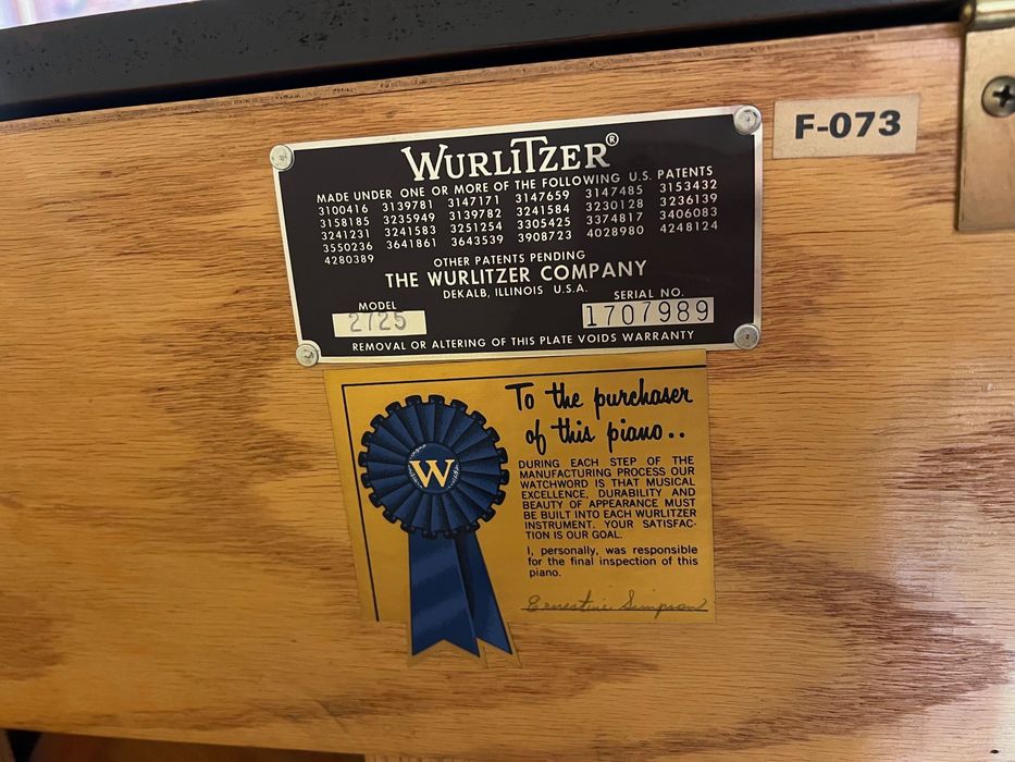 Акустично пиано WurliTzer 2125