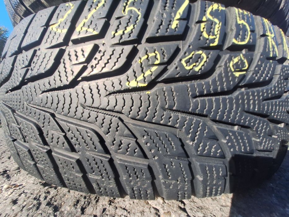 2 anvelope iarna 225/65r17 106H Comforser  Montaj Gratuit