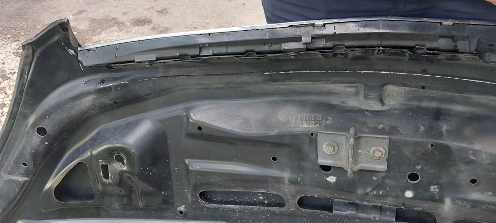 Преден капак A класа 169