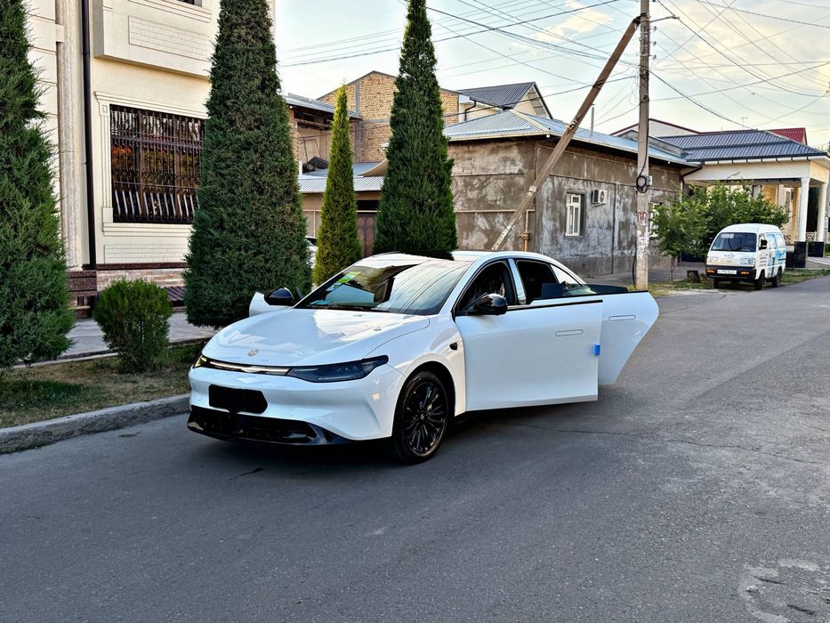 Leap Motor C01 Full Позиция 2024 Небитая Состаяние Какновый