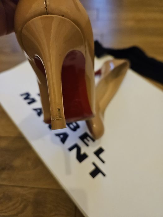 Christian Louboutin токчета