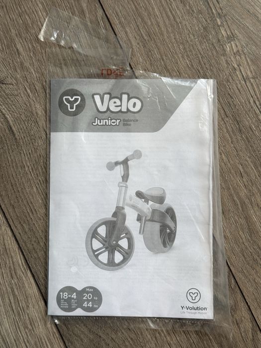 Беговел Yvolution Junior Balance Bike