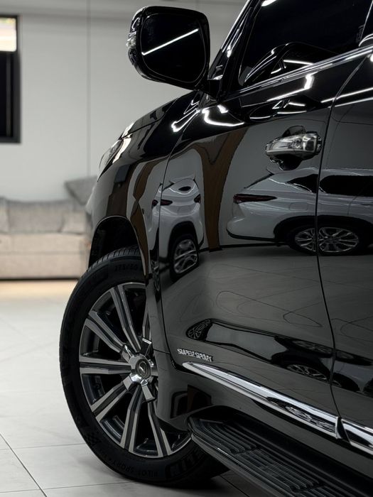 Lexus LX570 Super Sport