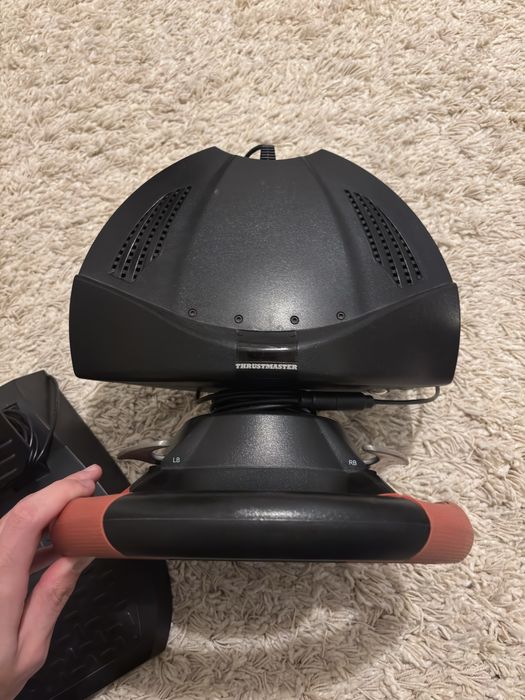 Volan+Pedale Thruthmaster Ferrari 458-Gaming/Jocuri video/Calculator