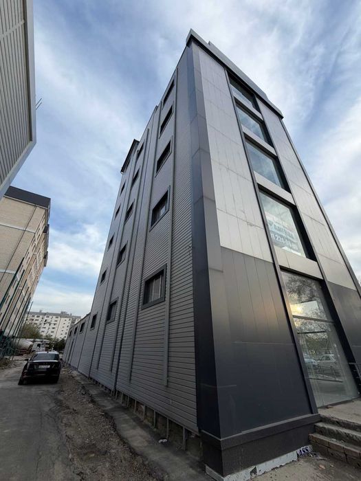 Продается здание 4600мкв Сергелийский район