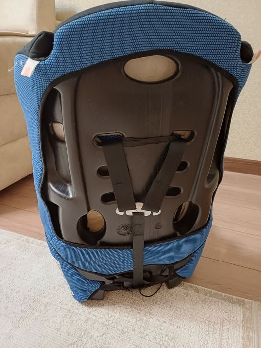 Продам детское кресло Stiony