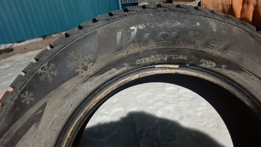 185/70R14 шины в отличном состоянии