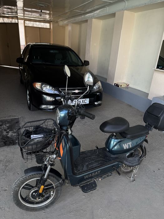 Elektroni skutir xolati ideal