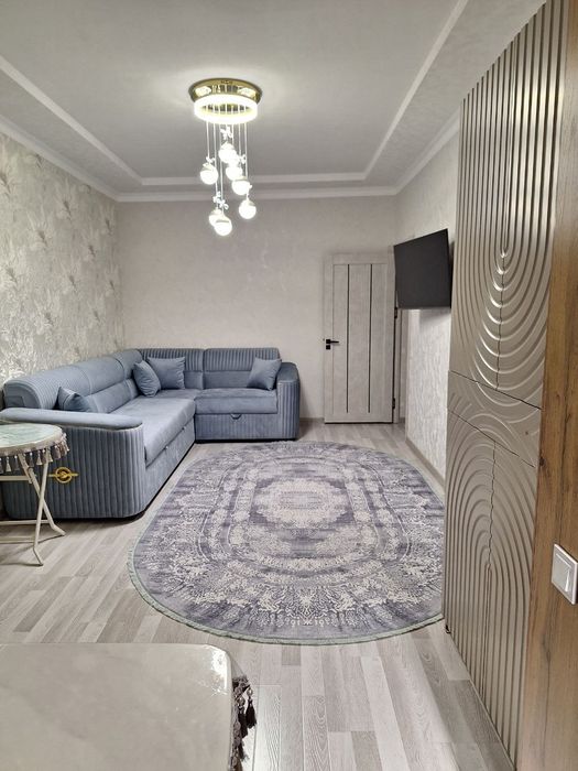 продается 1/1/4  куйлюк-3.с мебелью
