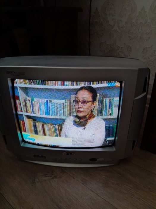 Продам два телевизора