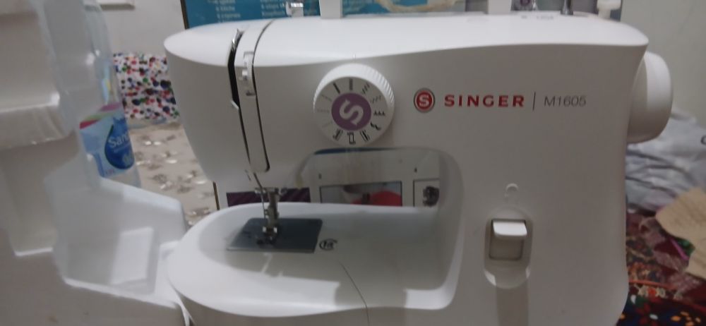 Zınger tıkuv mashınası