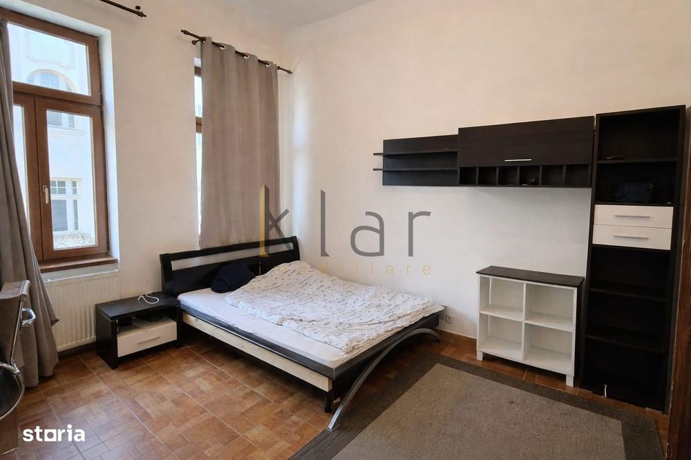 Apartament spatios cu 4 camere in inima orasului