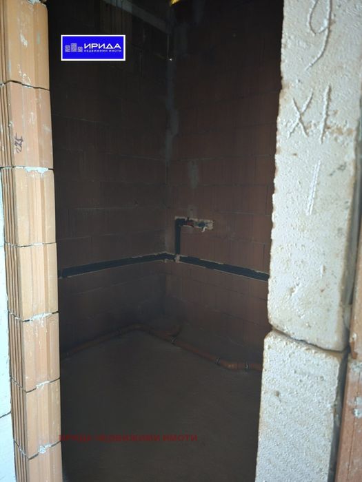 Двустаен апартамент в Малинова долина с двор 30кв.м. с АКТ 14!