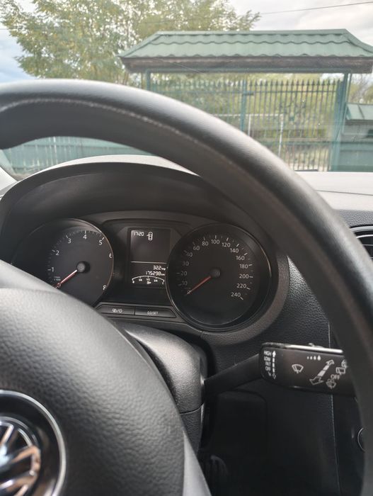 Volkswagen Polo 1.0