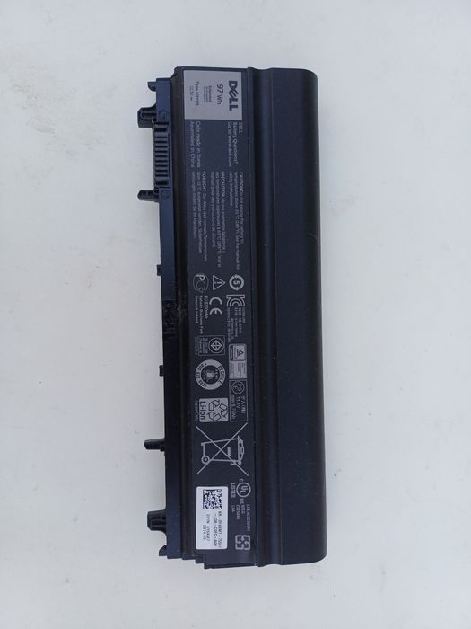 Baterie laptop VV0NF N5YH9 pentru Dell Latitude E5440 E5540 P44G. 9000 mA
Celulele au fost schimbate cu unele noi, Samsung. Chip-ul a fost resoftat

#