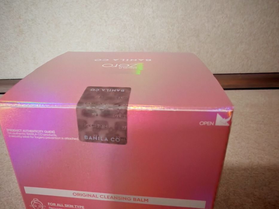 Масло за премахване на грим Cleanit Zero на Banila Co