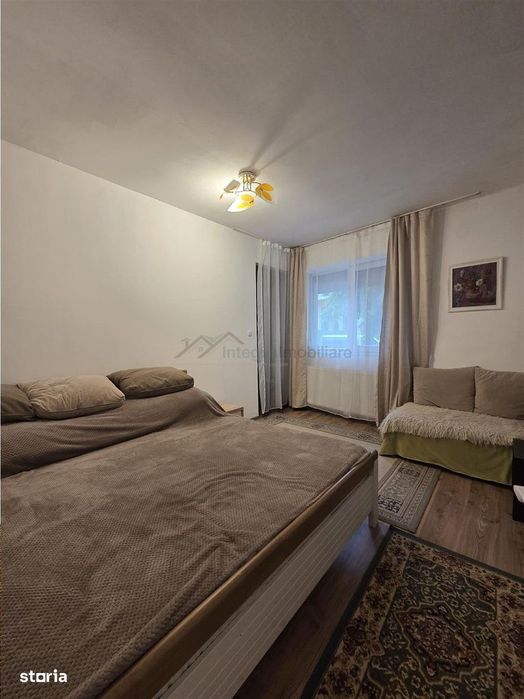 Integris Casa cu 5 camere,curte individuala,Str Gradinarilor,Oradea