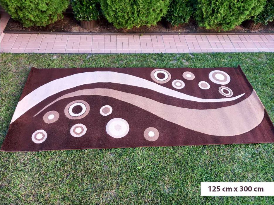 Vând covoare, diverse culori și dimensiuni