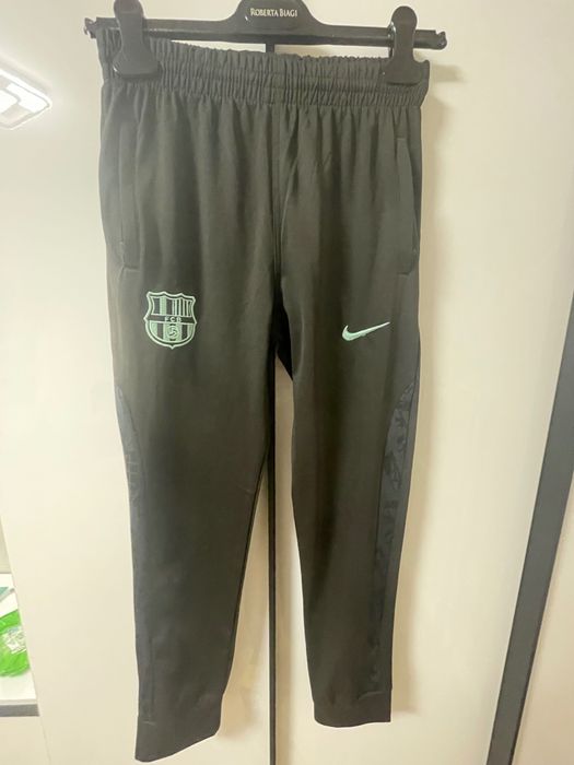 Детски екип на Найк 13 год.