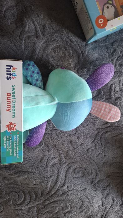Музикална играчка със светлини