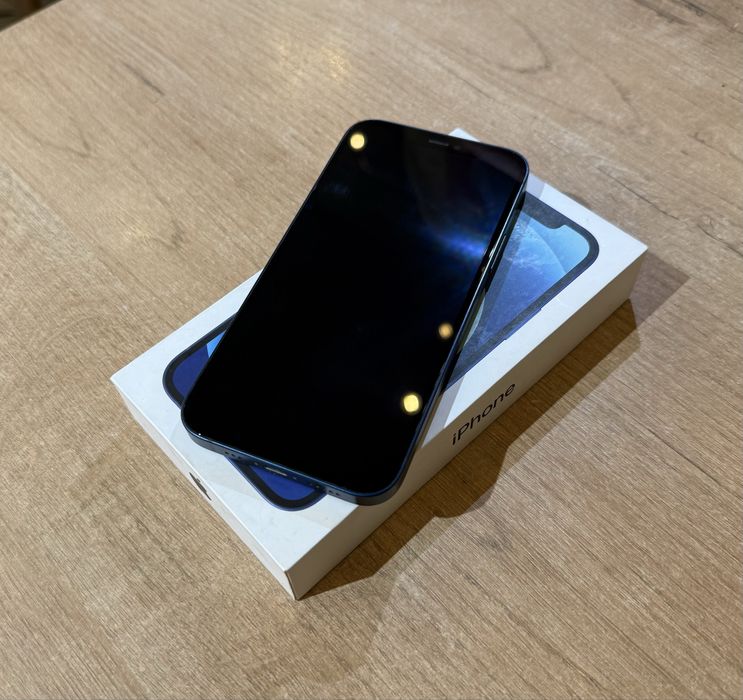iPhone 12 64GB Идеал
