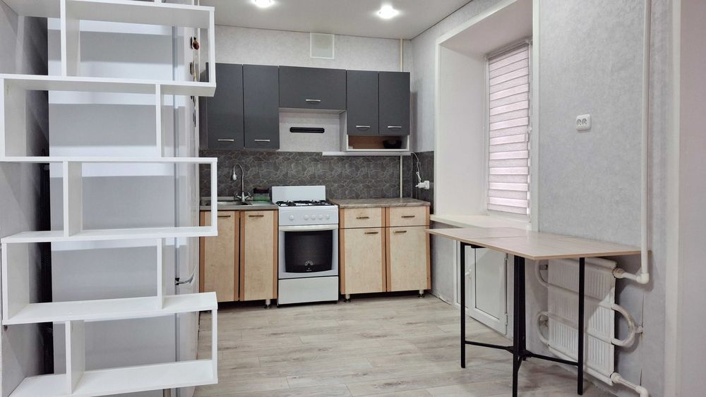 Продам двухкомнатную квартиру студию