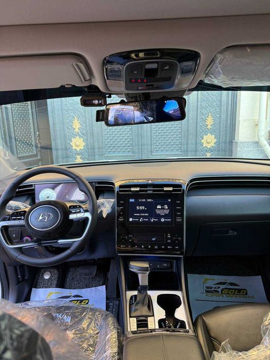 Hyundai Tucson FULL POZITSIYA сотилади