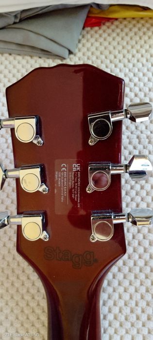 Stagg Les Paul standard Gold