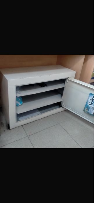 Продам сейф металлический….