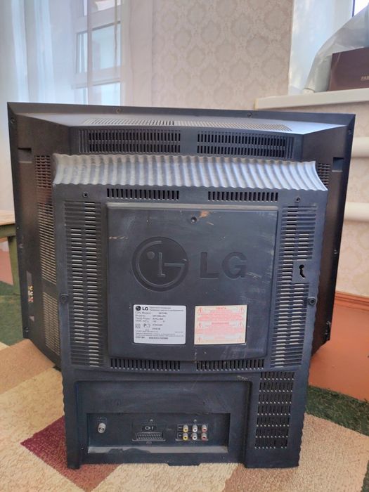 Продам телевизоры и видеомагнитофон, DVD player