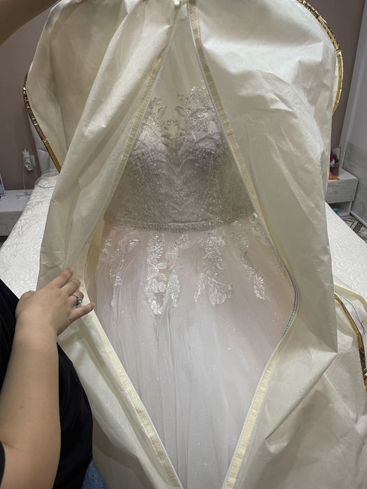 Булченска рокля без обръч стандарт размер