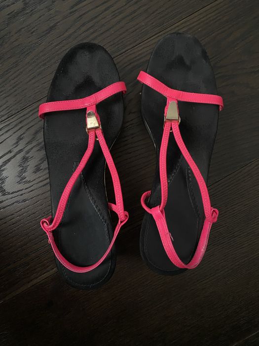 Босоножки Armani