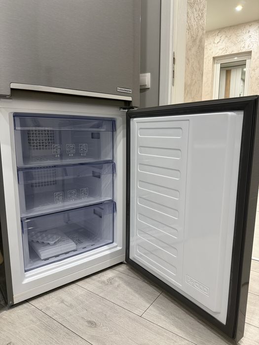 Хладилник с фризер Beko RCNA406E40ZXB – No Frost, 203 см
