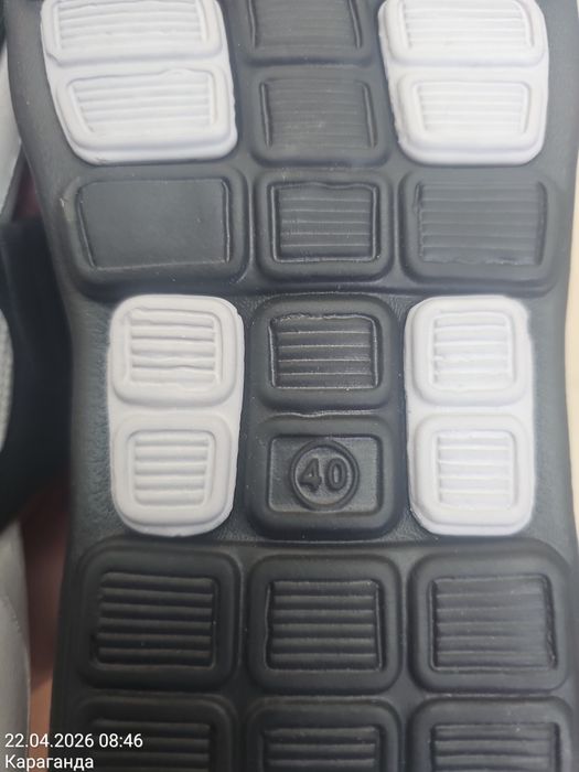 Продам шлепанцы  40