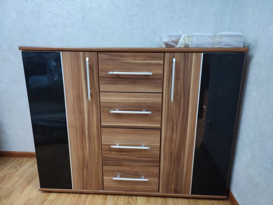Продается Комод б/у