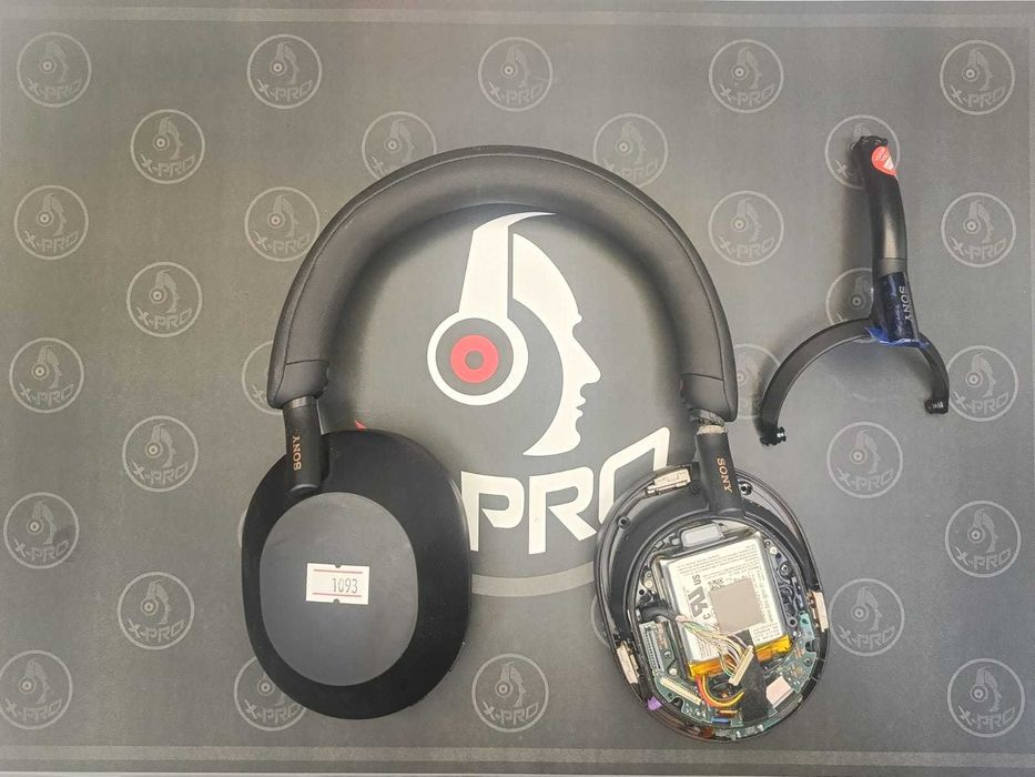 Ремонт наушников Marshall JBL Sony Bose HyperX Алматы