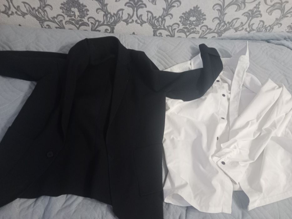 Кардиган и рубашка