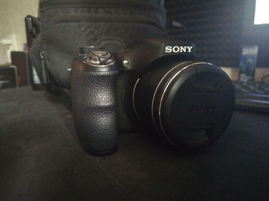 Продам sony dsc h300