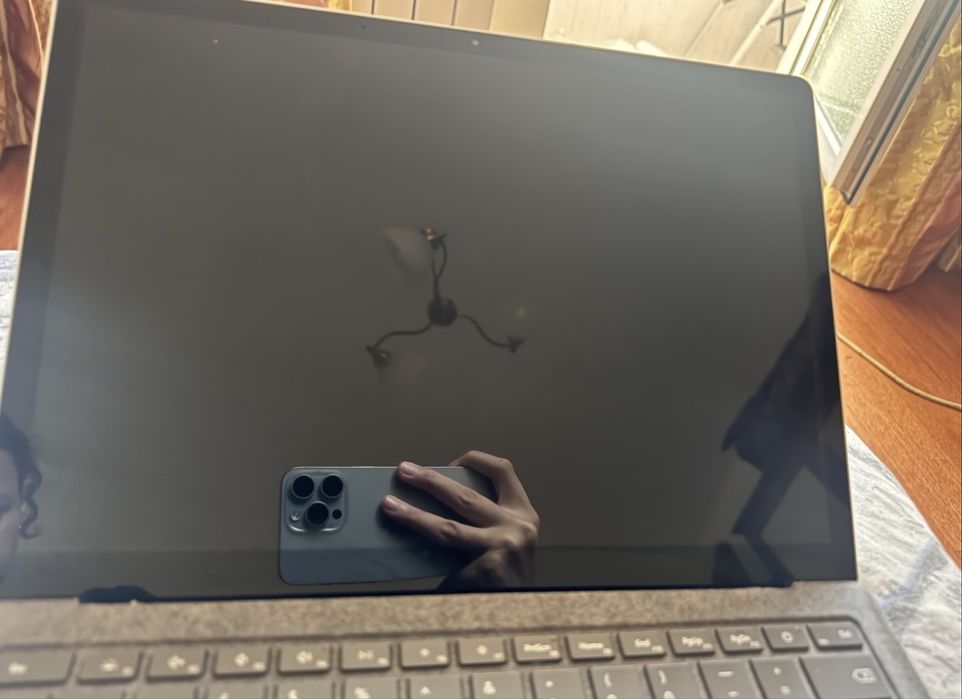 Ноутбук Microsoft Surface Laptop 1