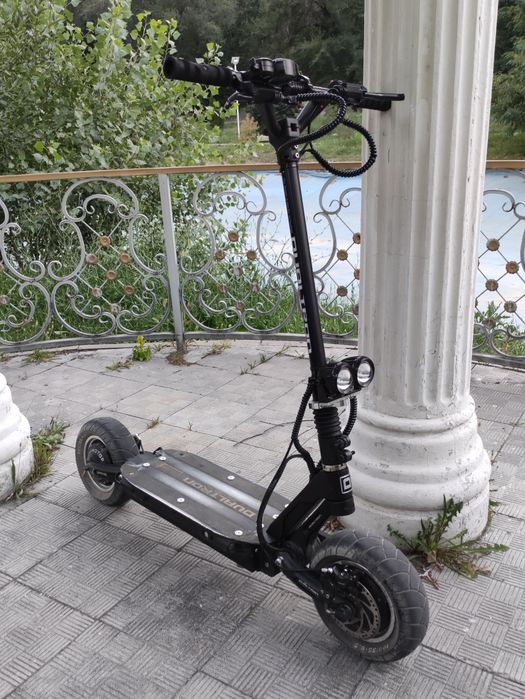 Электросамокат dualtron victor