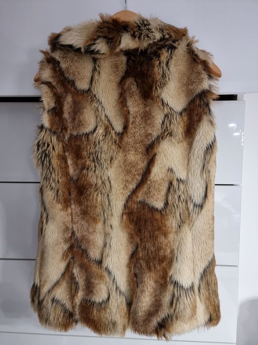 Vesta  de  blana