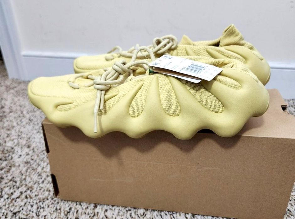 adidas Yeezy 450 yellow. 44