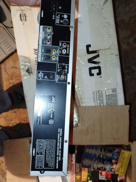 Домашний кинотеатр JVC XV-THC20