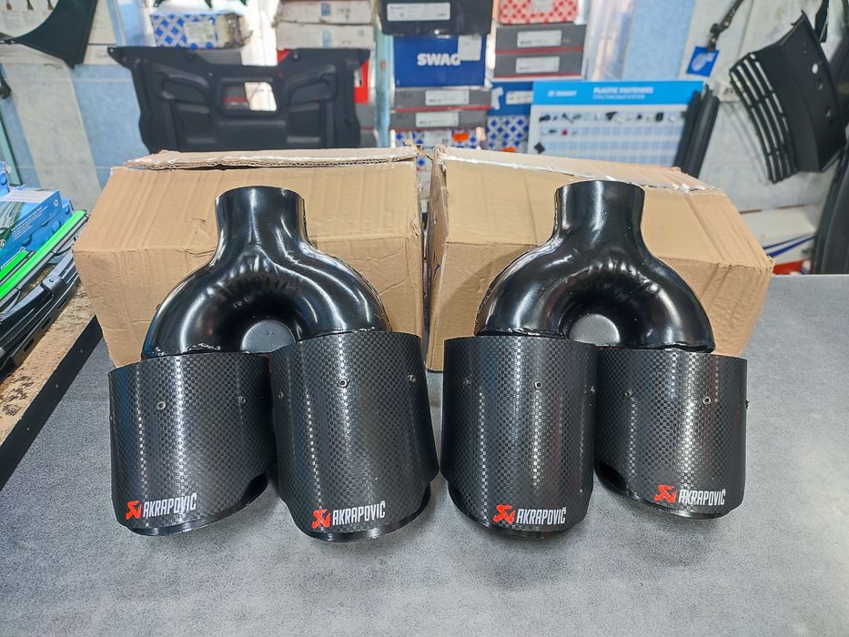 Насадки глушителя Akrrapovic BMW mersedes