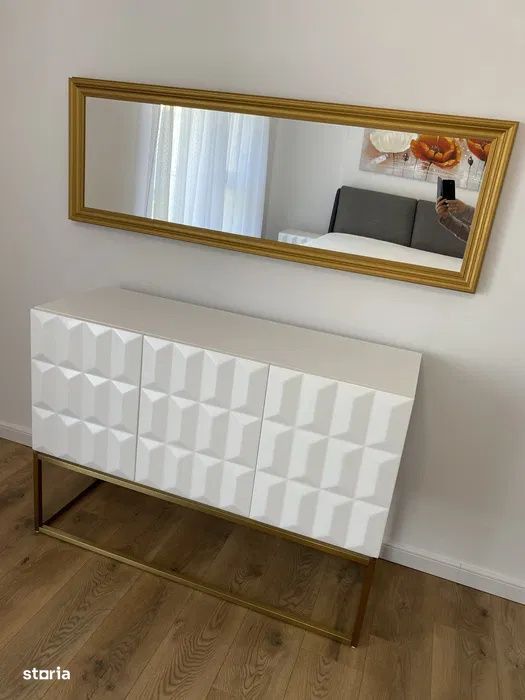 Apartament cu 3 camere, 66 mp, terasa de 26 mp, langa METRO