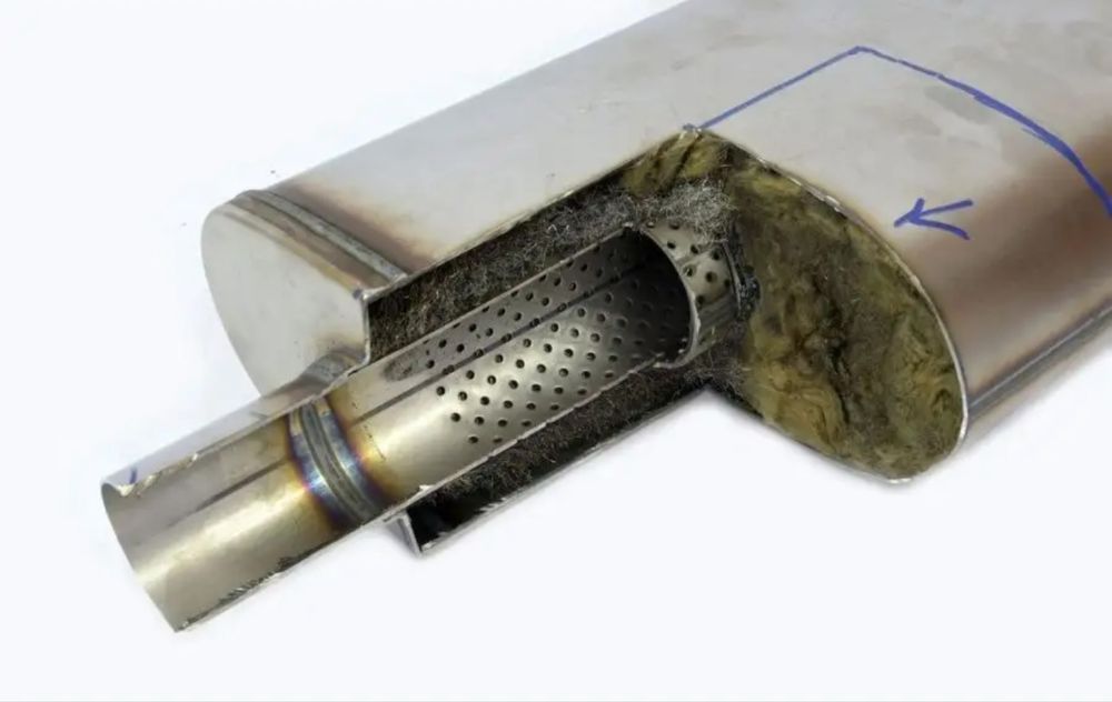 Продам глушилель magnaflow прямоточный