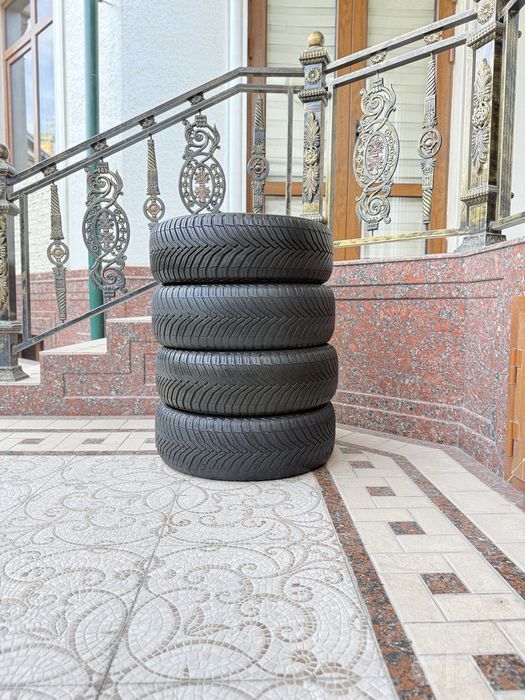 Michelin balon sotiladi 205/55/16