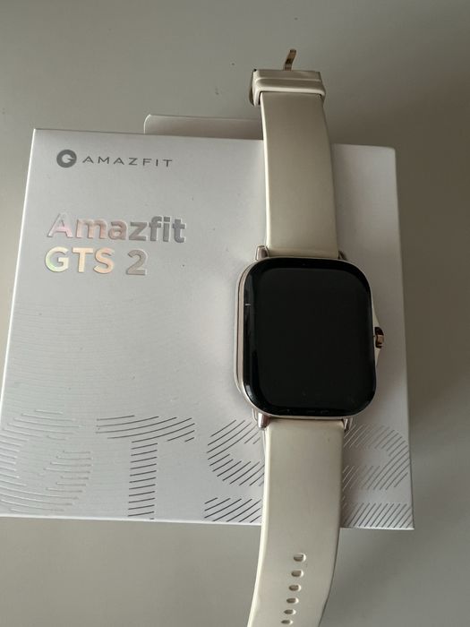 Смарт часовник Amazfit GTS 2